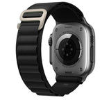 Apple Watch Ultra 2 titane 49 mm avec bracelet Black Alpine Loop